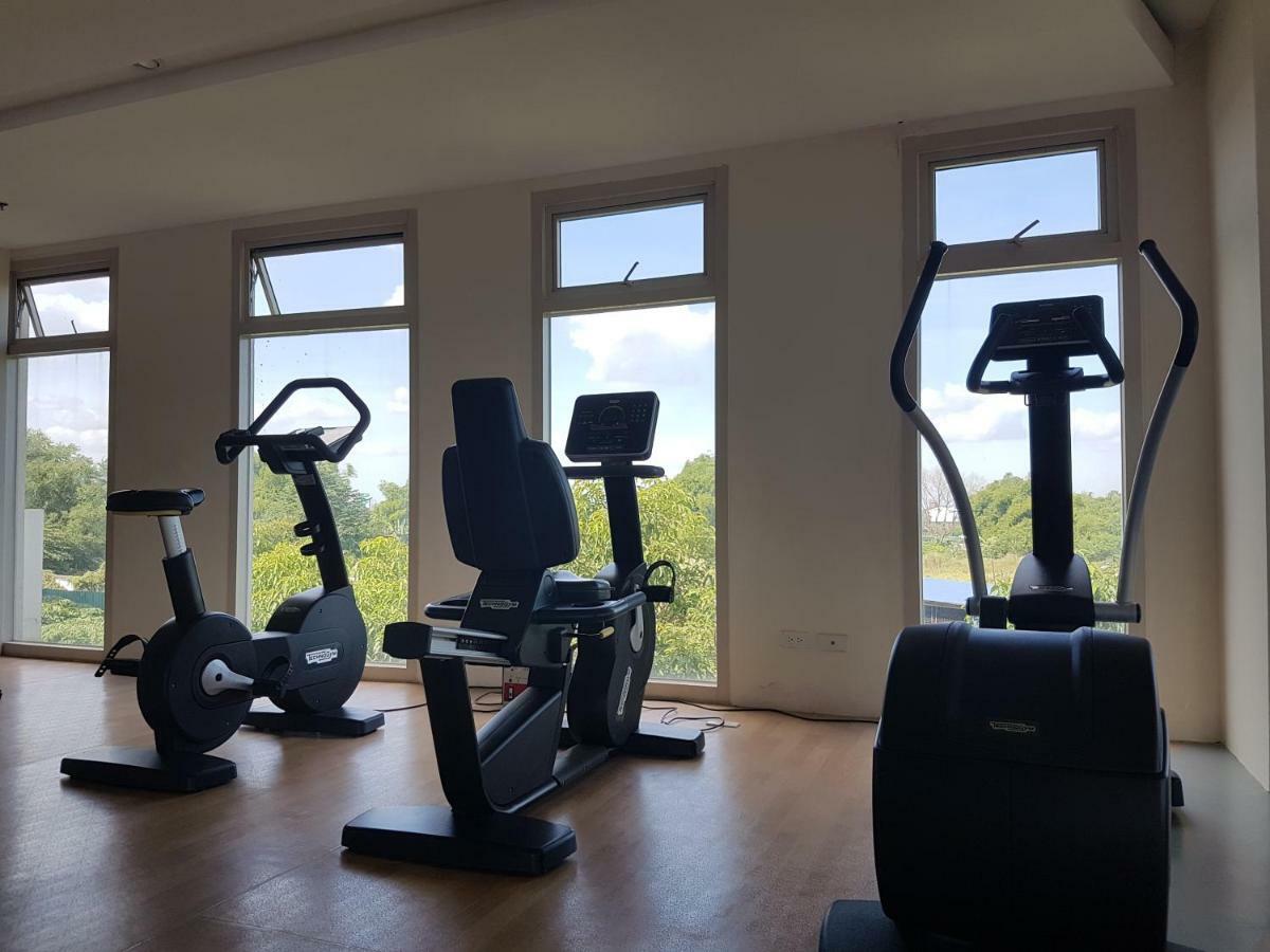 Marquee Residences Angeles Ngoại thất bức ảnh